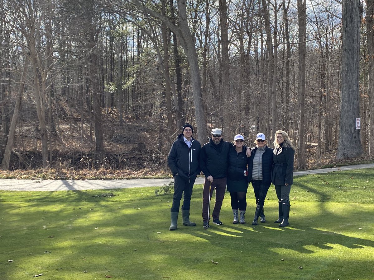 GriffithsJayson's tweet image. Inviting your colleagues for a walk from other Club departments @LondonHuntClub is important…showing our Controller, Accounts Payable, Club House Operations, Human Resources where the invoices go…plus slope safety training, tree assessment protocols etc 👍 #project2023 #team