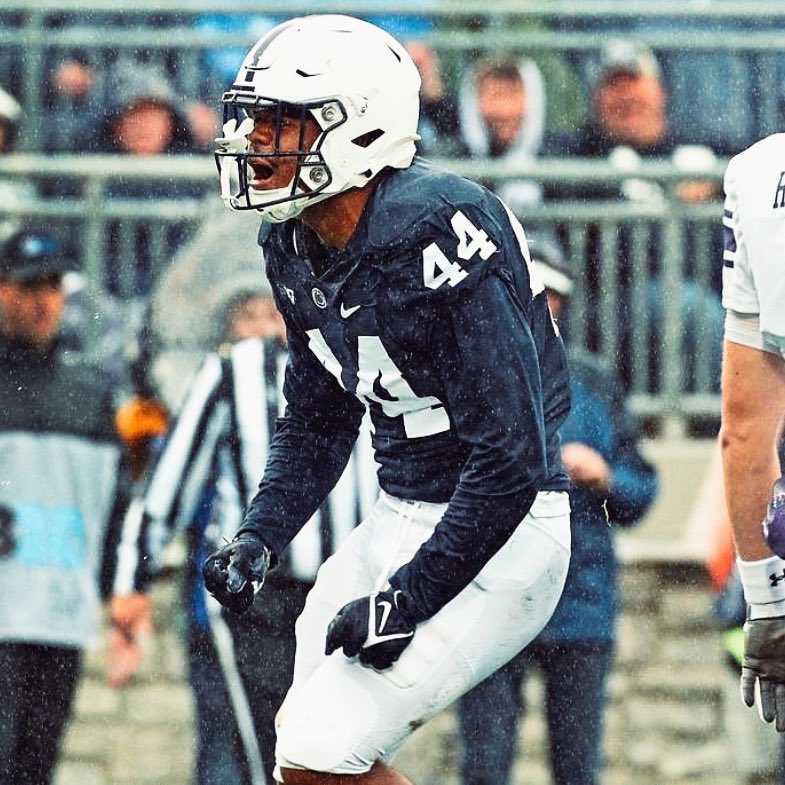 SahnyeD's tweet photo. Blessed to receive my 2nd offer from Penn State University!! @PennStateFball @chrismahon_ @CoachTrautFB @CoachAhmadPSU #Mom #Dad #BroSis  @JSmart_Photo @Dolla4EverLit @AchsVikings #VikingPride https://t.co/SZ4AAWzo0k