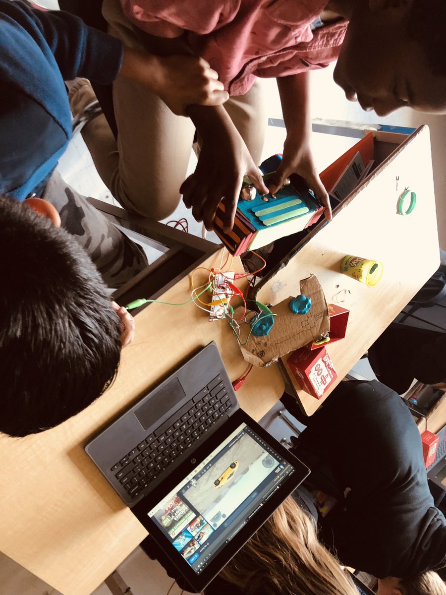 A few student hacks to complete the circuit but still have two hands to play the games 👌 <a href="/TweedsmuirS/">Tweedsmuir Public School</a>