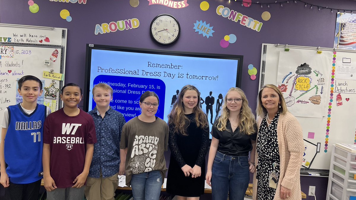 CanyonIntSch's tweet photo. Our students dressed for success today! Some dressed professionally like they were headed to an interview while others dressed as their future career. (Post 1 of 4)
#CISDCompetitiveEdge #growthforall #thepurplestandard https://t.co/qa1vnCBiuT