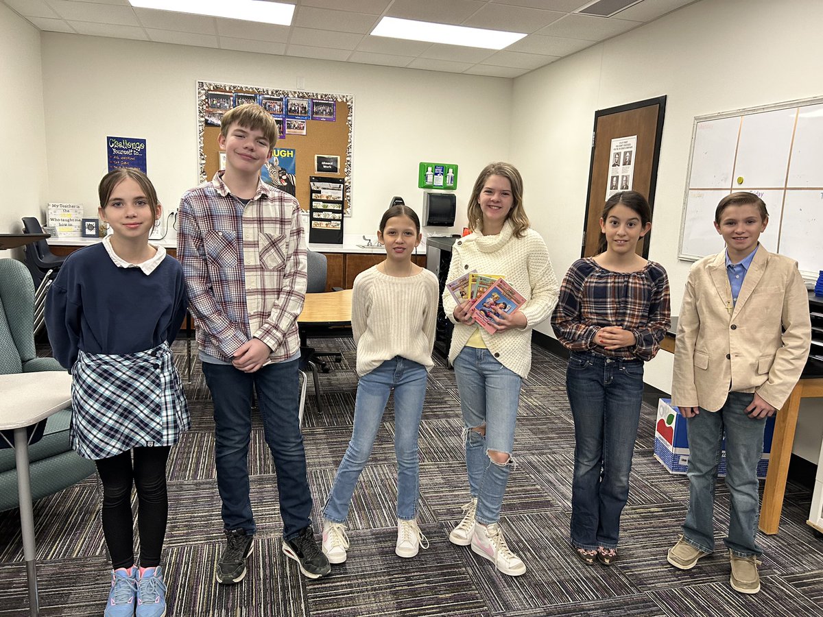 CanyonIntSch's tweet photo. Our students dressed for success today! Some dressed professionally like they were headed to an interview while others dressed as their future career. (Post 2 of 4)
#CISDCompetitiveEdge #growthforall #thepurplestandard https://t.co/Yh0znL5Eyh