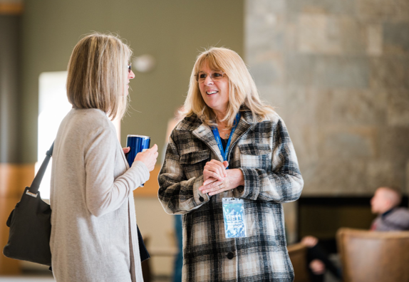 LifeAtPathway's tweet photo. It’s Thursday, and we look forward to greeting you tonight in our lobby …and worshiping with you in our Live Auditorium … and serving you in our café! Come hungry, and come as early as 5:30 for dinner from The Butcher &amp; The Baker, then join us for our 7pm service. See you soon! https://t.co/SjtbIizk1P