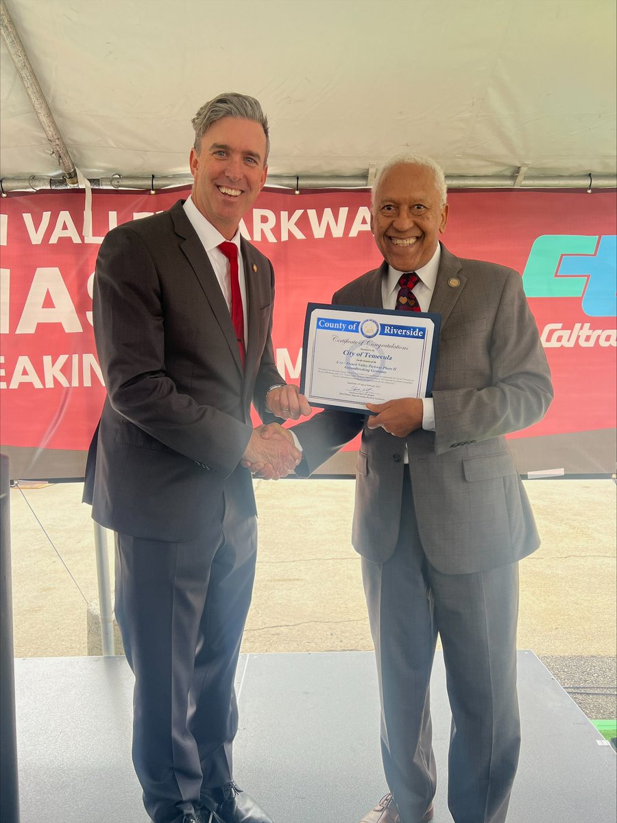 SupWashington's tweet photo. Yesterday, I joined U.S. Congressman Ken Calvert, WRCOG, and the City of Temecula for the groundbreaking of the I-15 / French Valley Parkway Phase 2 Project.

#I15 #Temecula #FrenchValley #ThrivingThird #ThirdDistrict #RivCoNow #RiversideCounty

(1/2) https://t.co/4dUyTLI0qE
