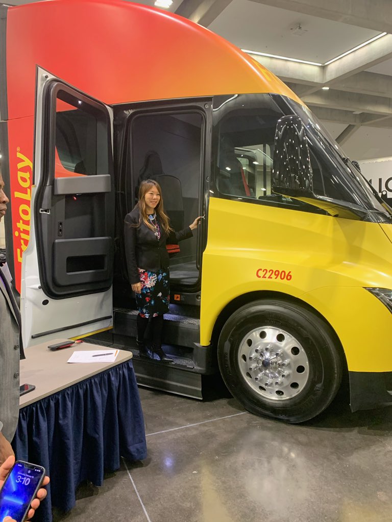 fionama's tweet photo. Was the closing speaker at CALSTART’s Annual CA Policy Symposium about our state’s incentives and investments in clean transportation and why we continue to be a leader in meeting our nation’s environmental and economic goals. #calstart #ev #zev #clean #transportation #CARB https://t.co/Lldinhfwh9