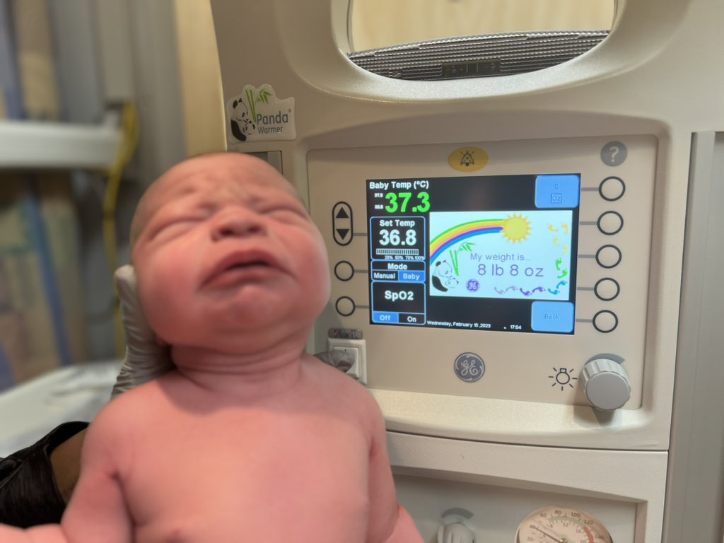 Nan3rMan's tweet photo. Ladies and gentlemen at 8 Lbs 8 ounces and 22 inches our very own mini Nan3rMan I know the picture is weird the OB took this one 😂but little Nan3rMan has successfully been delivered after he gave us a tiny scare https://t.co/xFStI5kcMp