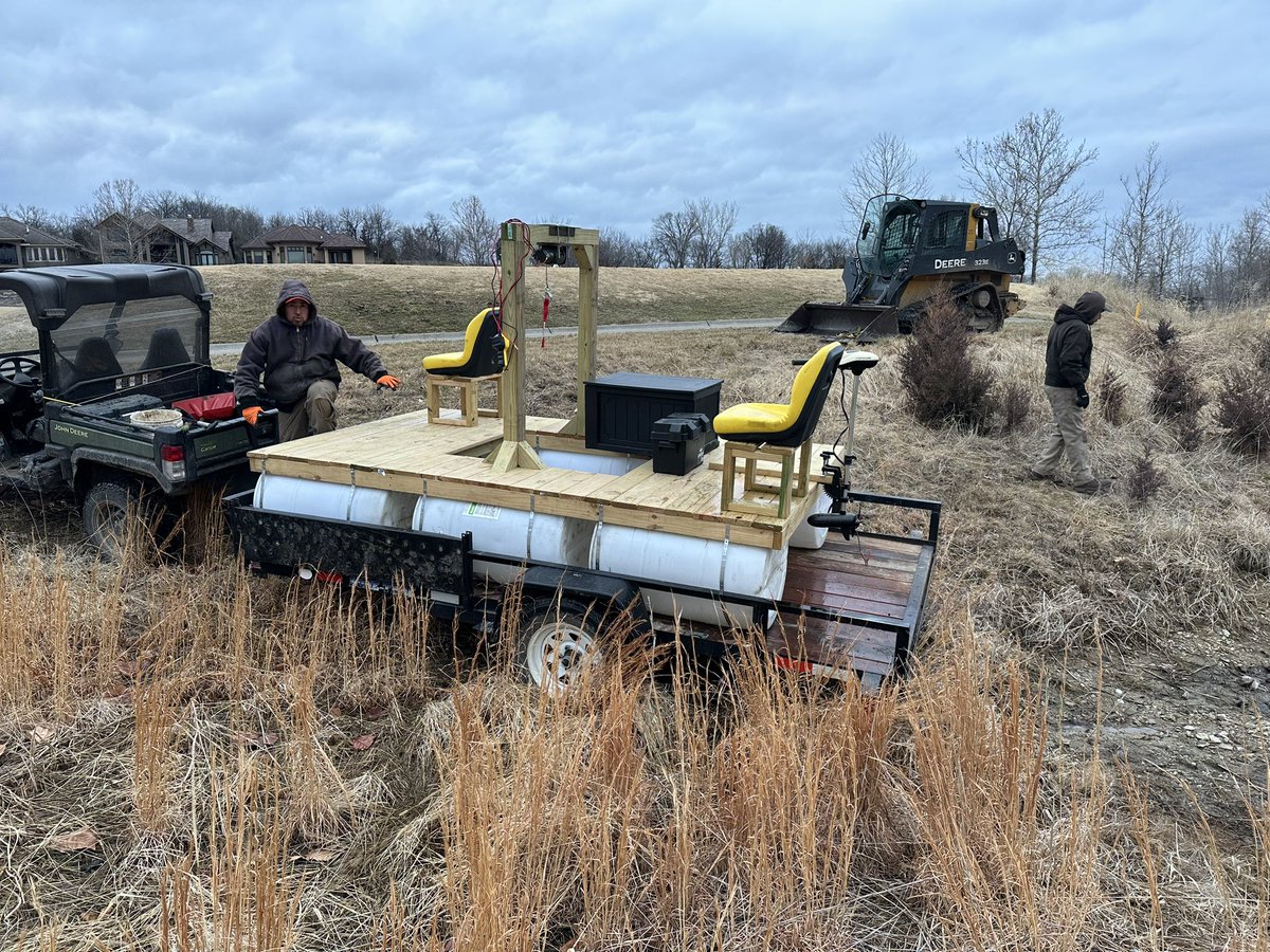 taylorolson40's tweet image. Tested out the “Pump Puller” today. Worked like a charm! Battery powered winch and trolling motor were essential. All materials cost us $350. #homeade #boat