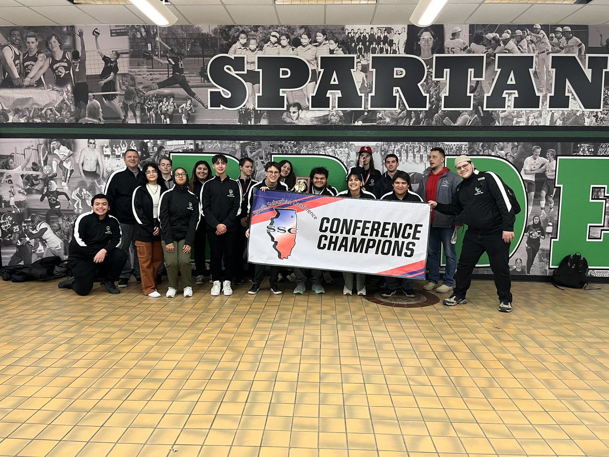 Congratulation to the 2023 Varsity OLCHS Scholastic bowl team for winning the SSC Red Division!! #olchspride