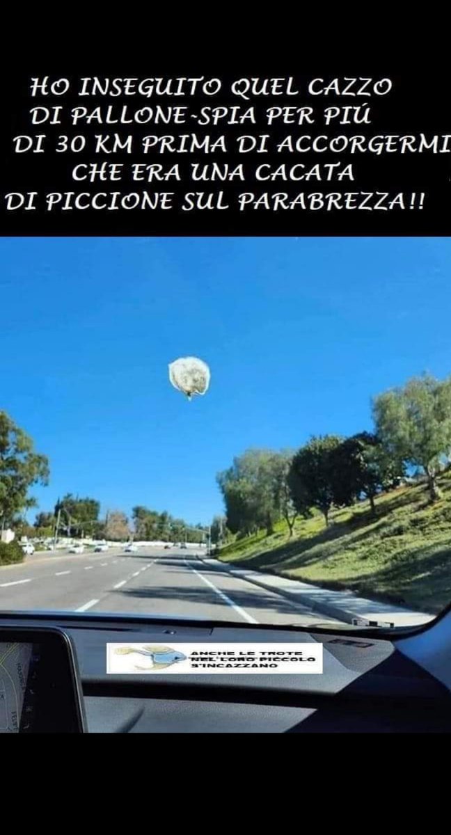 f1f7fc67da05435's tweet photo. @CPF02294951 #Ancheio ieri ho inseguito un #Ufo 🤣🤣🤣🤣🤣🤣🤣🤣🤣🤣🤣🤣🤣🤣🤣🤣 Ma state tranquilli,mantenete la calma,sono venuti in #Pace... È solo #POTUS che li abbatte perché si caga addosso😂😂😂😂😂😂😂😂😂 https://t.co/FhsEu4ipb8