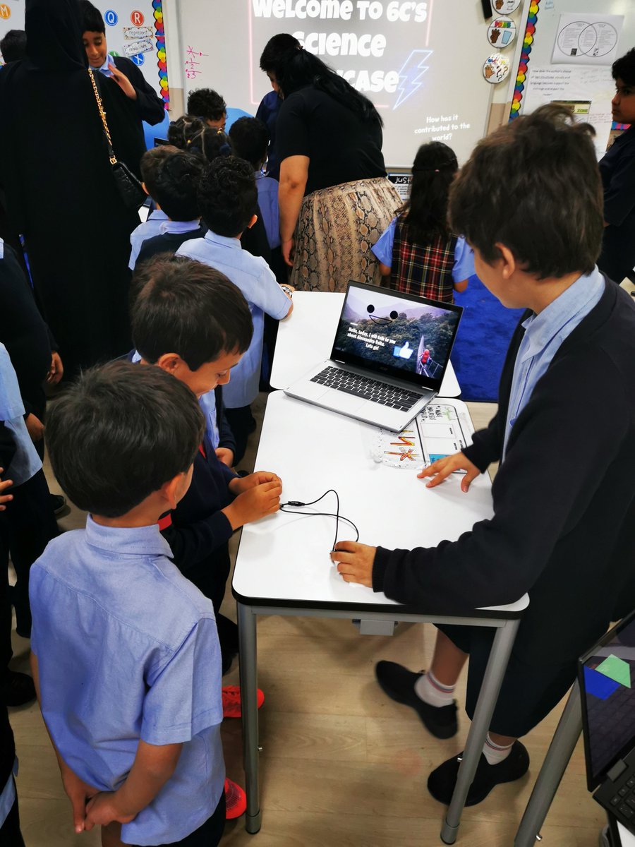 AIS_Grade6's tweet photo. On Tuesday, our Grade 6 students held a Science Showcase, which was highly popular among younger students!🧪

#AISGrade6 #AISScience https://t.co/qtu5oa8CbN