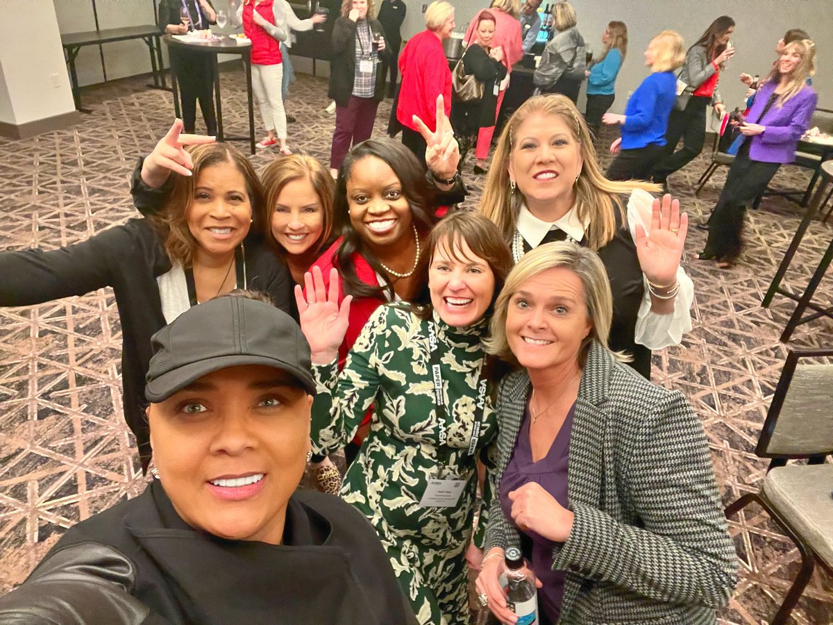 No titles necessary - just #SisterSupe Selfie-Vibes @ the @AASAHQ #NCE2023 🙌🏽 #LeadLearnHERS #WeLeadEd #SuperSelfie