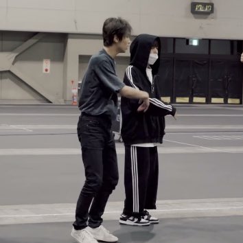 hyuckracle's tweet photo. RENJUN SUPER KICIW https://t.co/2GuVZbtg3r
