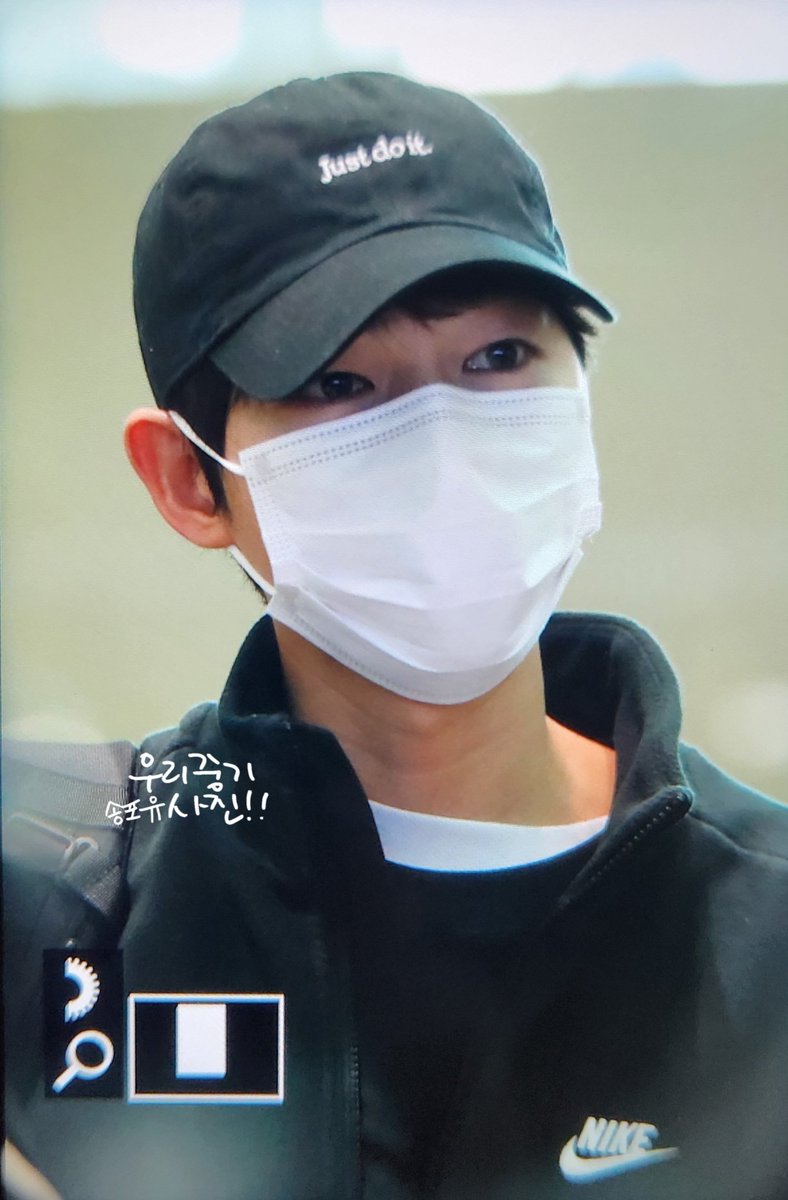joongki19850919's tweet photo. 230216 출국 🛫 #송중기 #songjoongki #宋仲基 #ผักบุ้งไฟแดง https://t.co/5diqTUqn1T