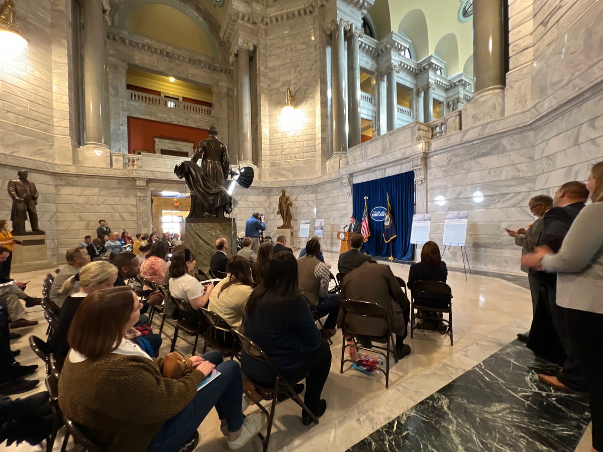 Thank you #Kentucky #UnitedWay advocates for raising your voices in support of #education, #economicmobility, #health & #resiliency policies that improve lives and strengthen KY communities! #WeCanDoBetter #WeAreJustGettingStarted #LiveUnited #kyga23 #LUD2023 #LiveUnitedEveryDay