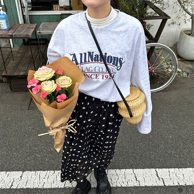 nugu_official's tweet photo. #6muROMU の新作が...

"かわちい♡" https://t.co/Xzne8wBXto