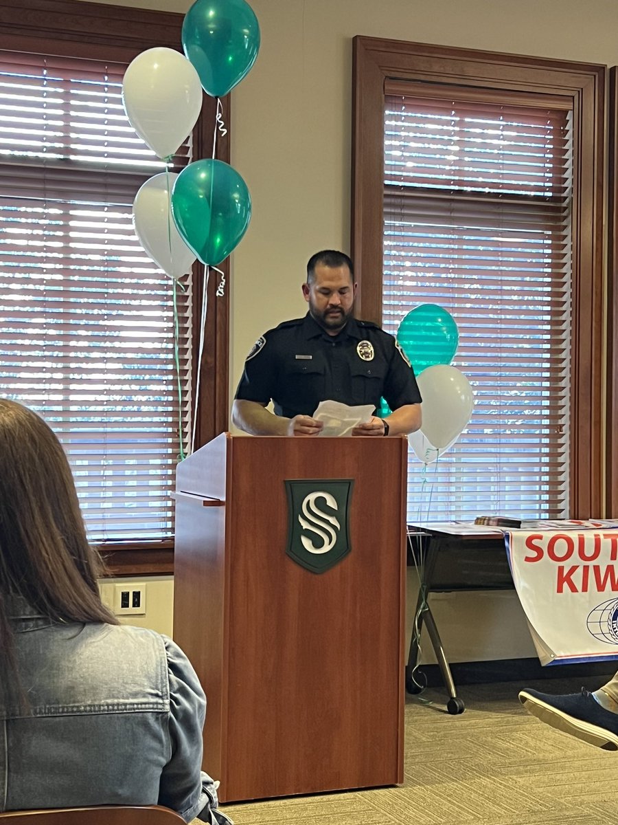 Congratulations to Officer Pate for being named SRO of the year! <a href="/GeorgeDawsonMS/">Dawson Middle School</a> is lucky to have you 💚 <a href="/SouthlakeDPS/">Southlake DPS</a>