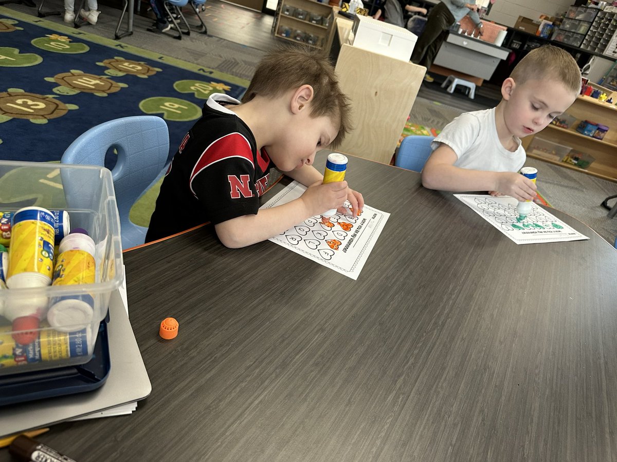 Practicing letter recognition today with bingo daubers in Preschool! #dcwestpride <a href="/DCWestFalcons/">DCWest Falcons</a> @DCWElementary