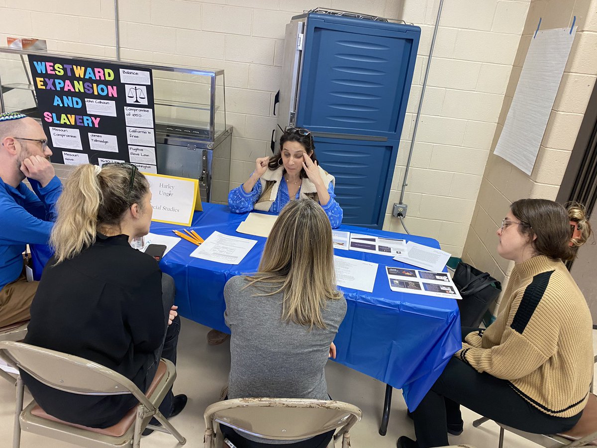 ICTNYC's tweet photo. So proud of my teachers jumping into learning about Multiple Means of Assessment, removing barriers and allowing children to demonstrate their learning in multiple ways. UDL at it’s best! 7 teachers shared today and received feedback from their colleagues. We’re doing this! #UDL https://t.co/Agbf9X4pt3