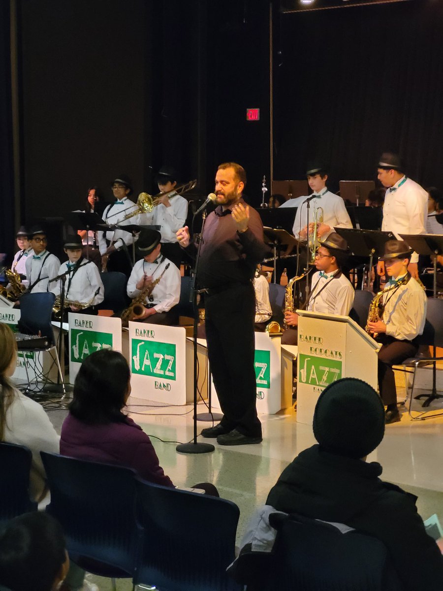 RossBurdEd's tweet photo. Another wonderful night of our Baker Bobcats making music together. Thank you to all the students who demonstrated their hard work, bravery, and talent performing tonight. @BakerMiddle https://t.co/DhkPuxYG0M