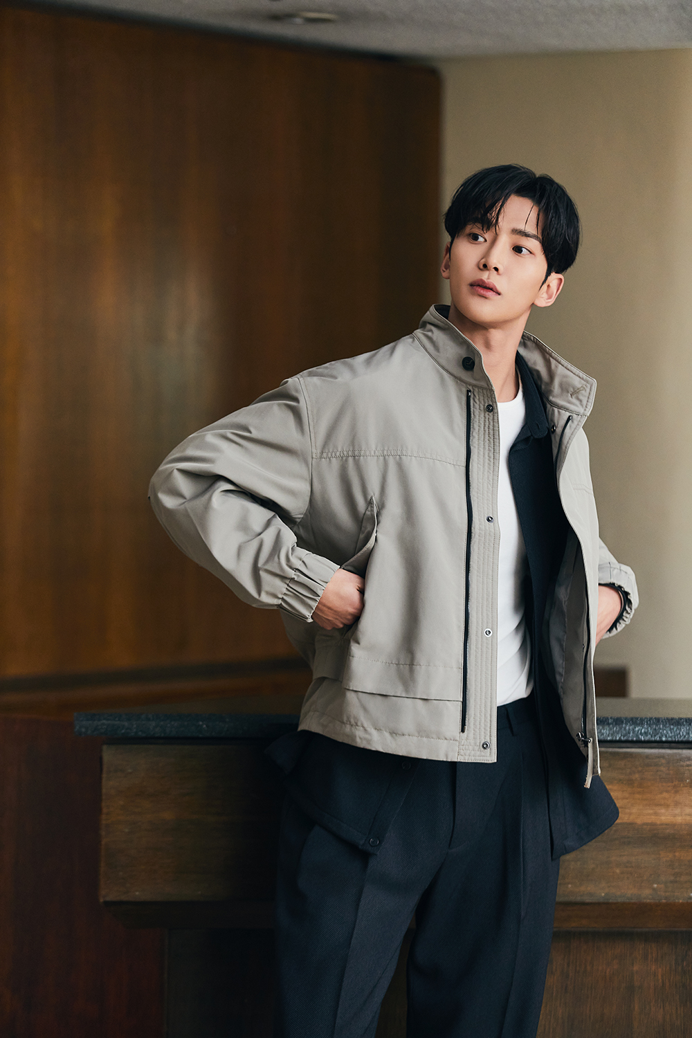 [RONRON] SUEDE BLOCK PADDING★新作・24AW★韓国ファッション★ RONRON] SUEDE BLOCK PADDING☆新作・24AW☆韓国ファッション