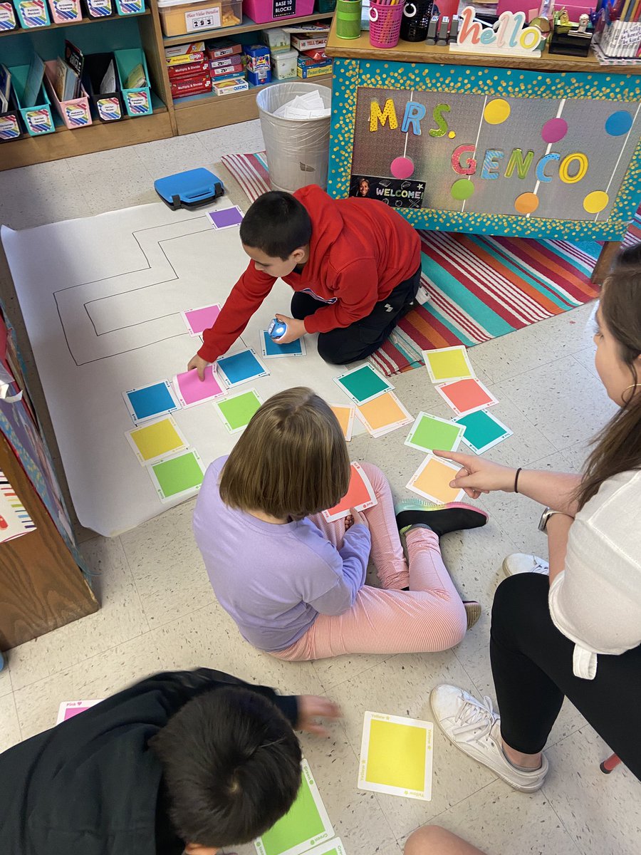 DeannPoleon's tweet image. Coding and robotics for the win @JohnTWaugh1 3s had so much fun! Ss said robots were challenging but fun! #win #edtechlsc @m_drez @SMILELearning @AJBloom2pnt0