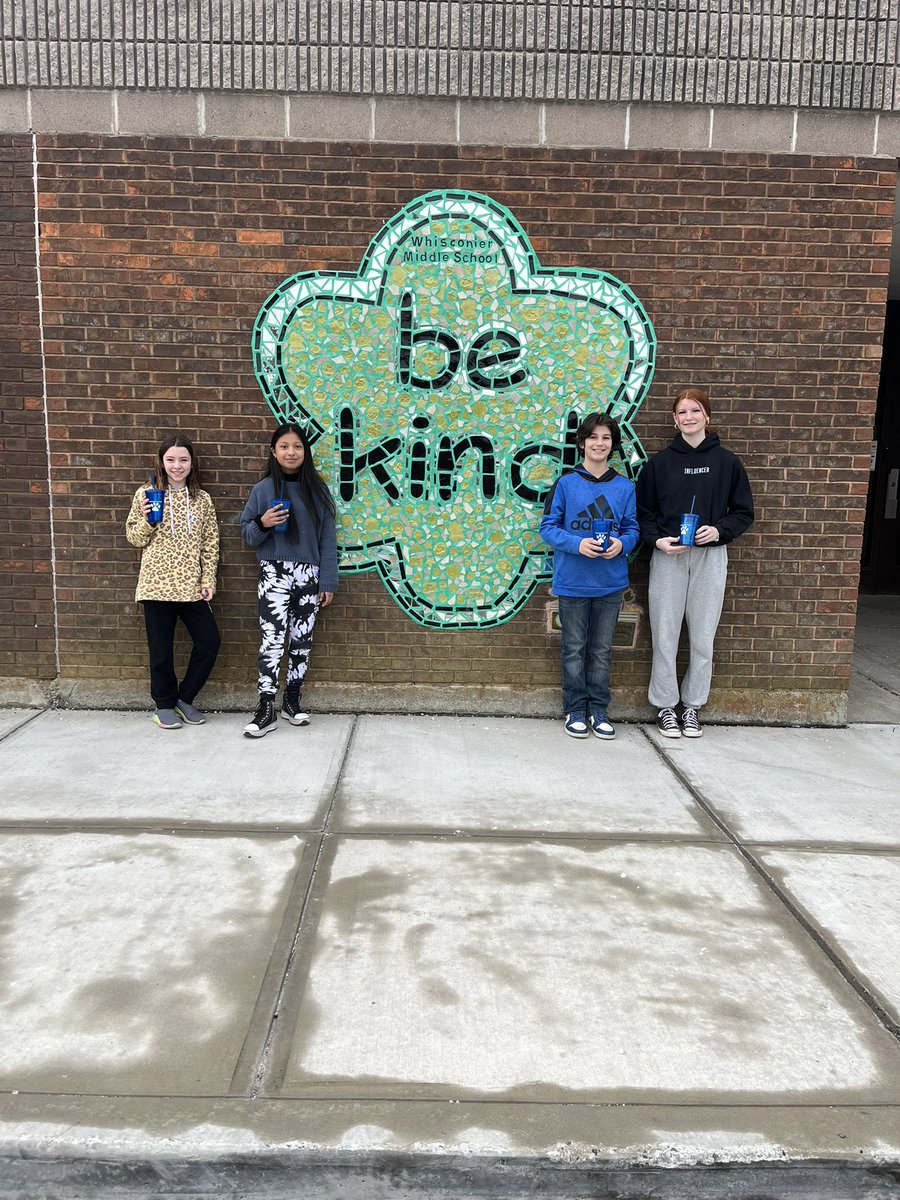 WhisconierMS's tweet photo. Congrats to our first winners for Random Acts of Kindness Week.  Aubree, Laila, Todd, and Grace. Keep it up!! https://t.co/LhjeKbMBLX