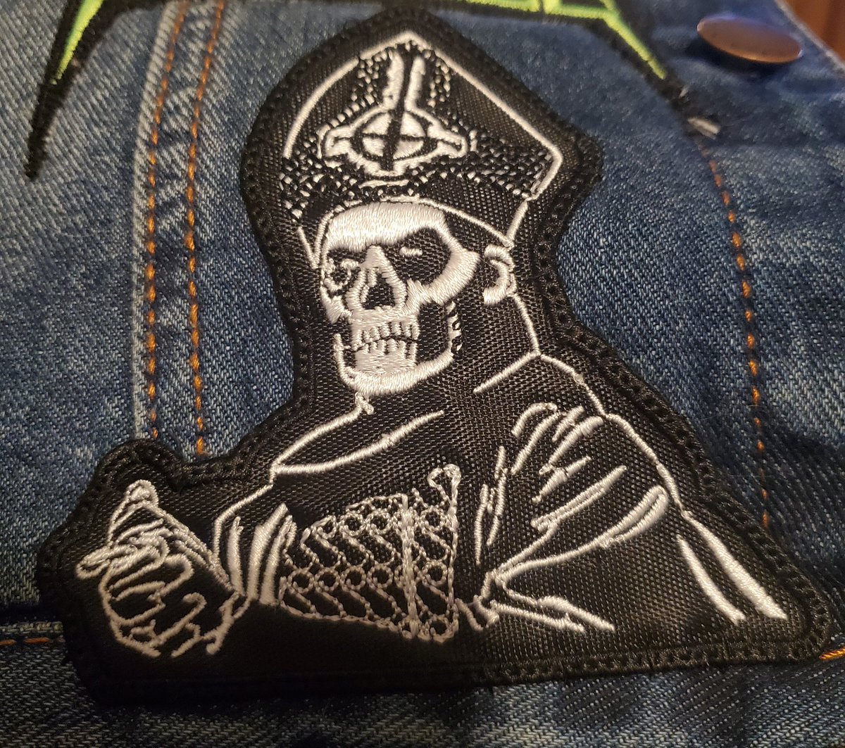 Dragula319's tweet photo. #VestPatch #35
#battlejacket
#GhostBC
#StandByHim 
#PapaEmeritus
#YearZero
#Cirice https://t.co/KoDIxwMZmL