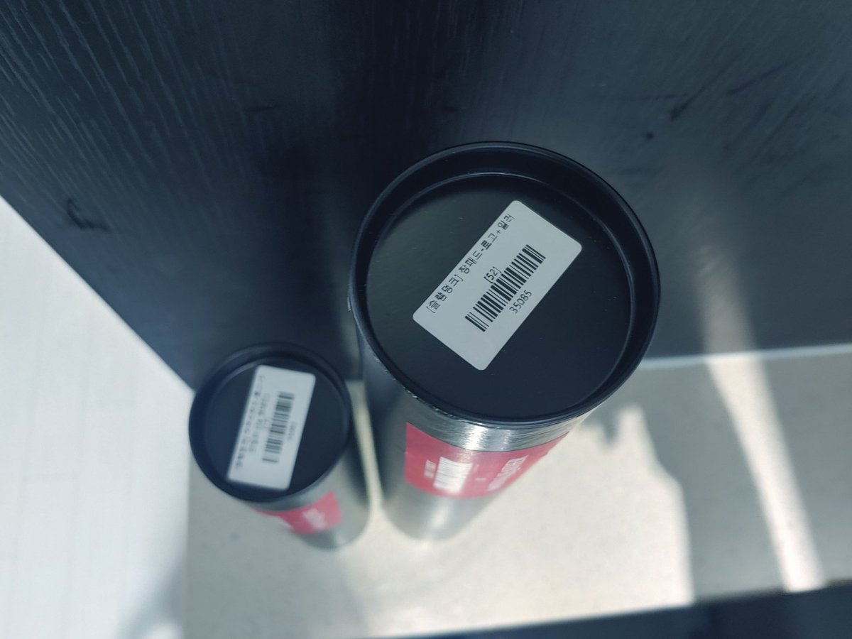 더현대에서 산 슬램덩크 장패드(일러), 정대만 마우스패드 팝니다. 금액 제시해주세요.

open.kakao.com/o/sC9Rm3ne