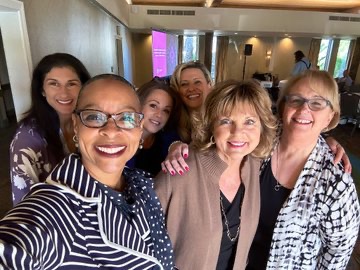 Borrowing  this selfie  from  <a href="/PrezHands/">Ashanti Hands, Ed.D.</a> enjoyed  presenting  on  #dualenrollment @LI_learning LLConference2023  <a href="/sdschools/">San Diego Unified</a> <a href="/SDCCD/">SD Community College District</a> <a href="/sdmesacollege/">SanDiegoMesaCollege</a> <a href="/DrLynnNeault/">Dr. Lynn Neault</a> <a href="/CherylHibbeln/">Cheryl Hibbeln</a> <a href="/KearnyKomets/">Kearny Komets</a> -  #Itsallaboutequity TY  <a href="/NaomiCastroProf/">Dr. Naomi Castro</a> &amp;  <a href="/LindaCLPandLW/">Linda Collins</a> for supporting  our  session