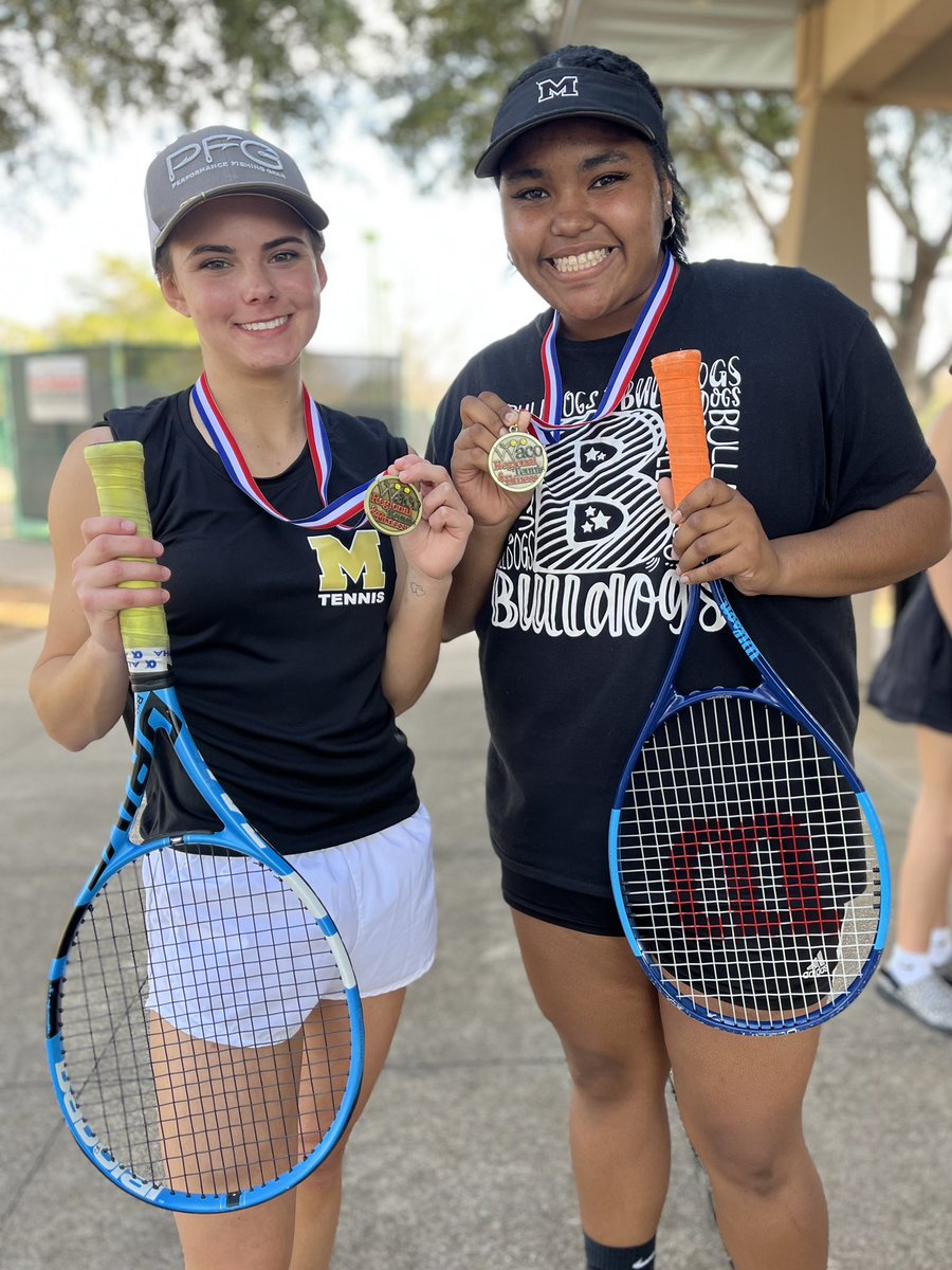 MHSTennis2's tweet photo. 19 of 21 players finished 3rd or higher at Waco Regional tournament. 18 players returned home with 1st or 2nd place medals. https://t.co/NzUhSDwkh1
