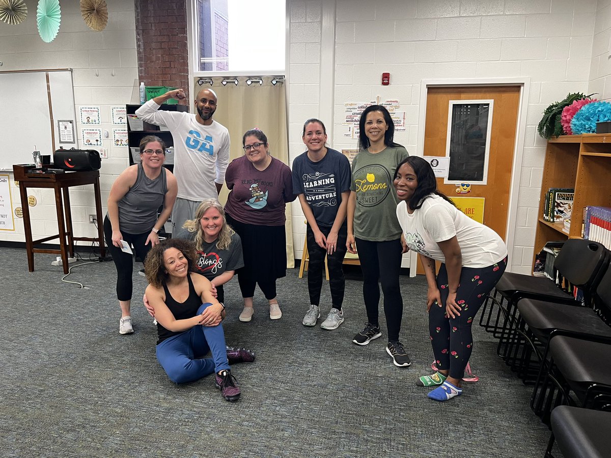 MtCarmelES_HCS's tweet photo. Burn Boot Camp stopped by today to show our teachers what they’re all about! #MustangsRock #CommunityBuilders #YouBelongInHenry #HCSStrategicPlan #selfcare #burnbootcamp @iammrsbolds @AntonioMattox2 @drattenyascott @medianikkiadams @HenryCountyBOE https://t.co/NOoUN04Io5