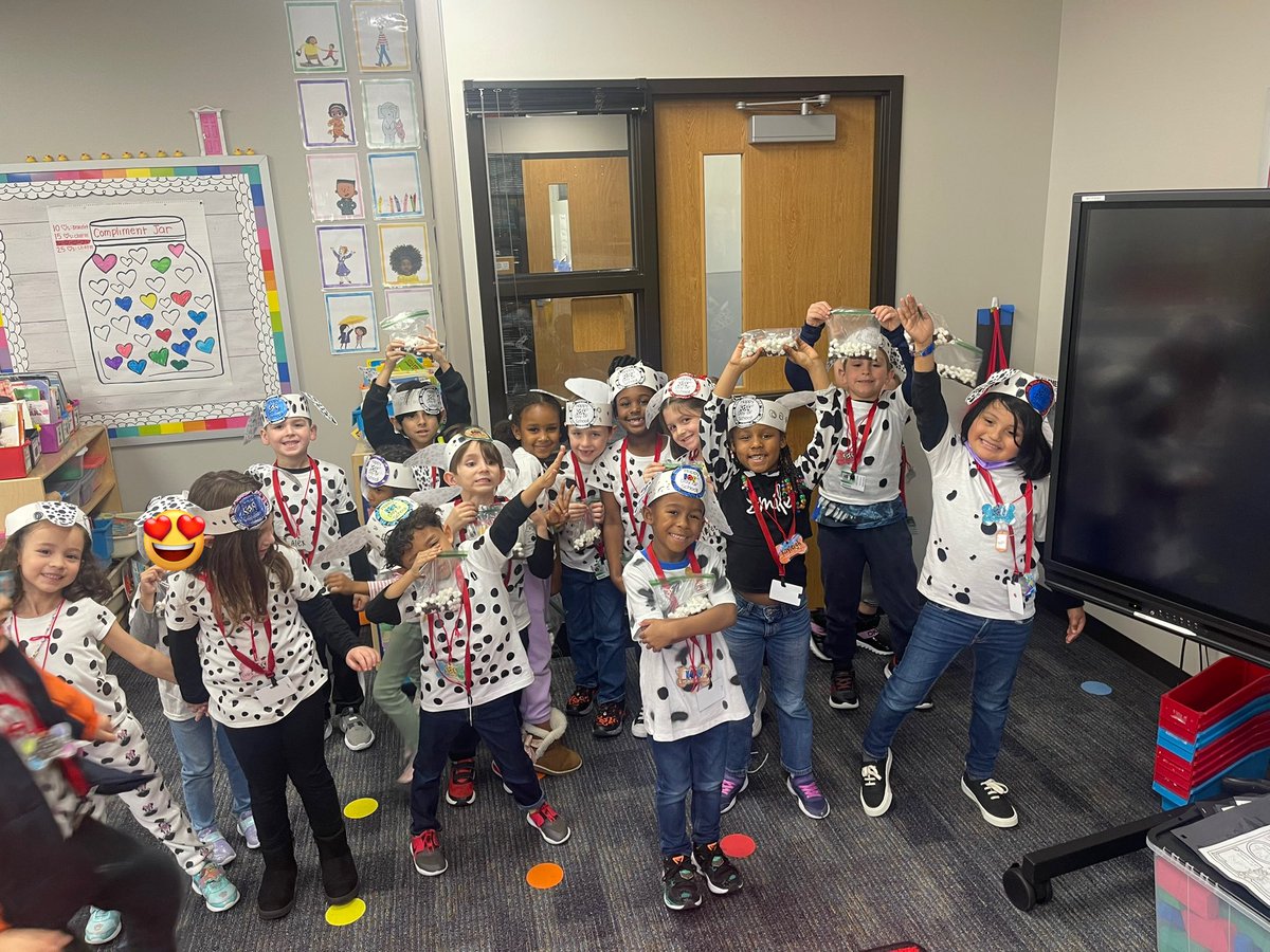 kinderwithmrsa's tweet photo. Last week we celebrated the 101st day of school. Our little Dalmatians had so much fun! #loweryproud #cfisdspirit https://t.co/mcgzLBpZVH