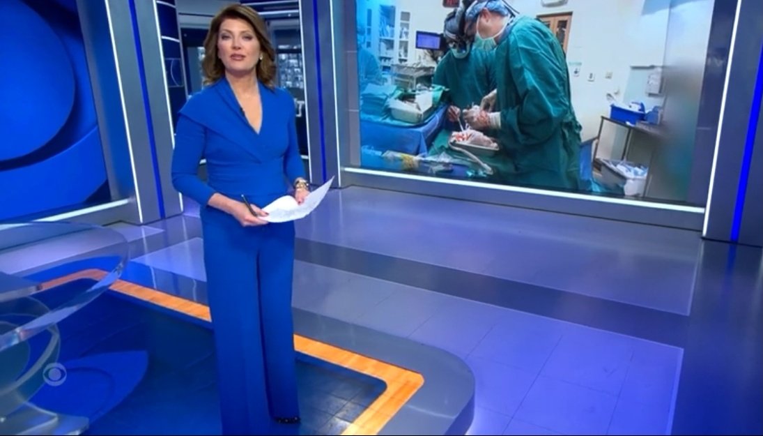JoshuaX1993's tweet photo. Ms. @NorahODonnell look beautiful in blue anchoring the @CBSEveningNews tonight💙! Good tribute by @lilialuciano on remembering the life &amp; legacy of actress &amp; model #RaquelWelch🌹. @CBSNews #OriginalReporting https://t.co/CGRjUfSWWl https://t.co/zGUHos6wMZ