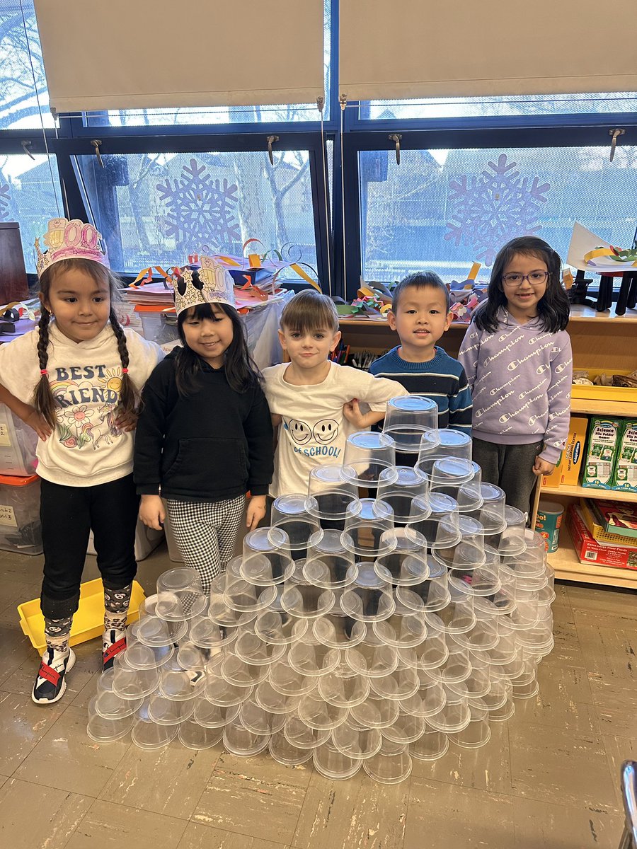 ps50si's tweet image. 100 cup STEM challenge! #scienceisfun #ps50