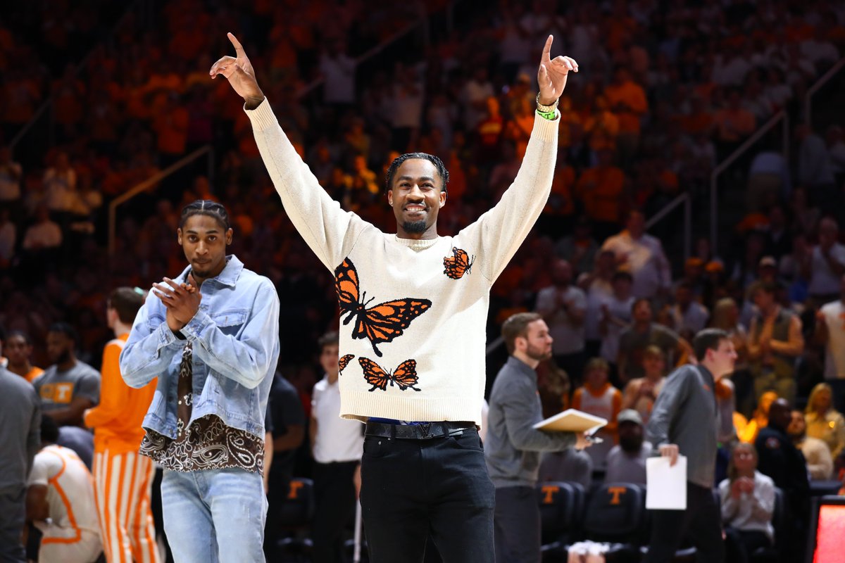 Tennessee Basketball tweet media