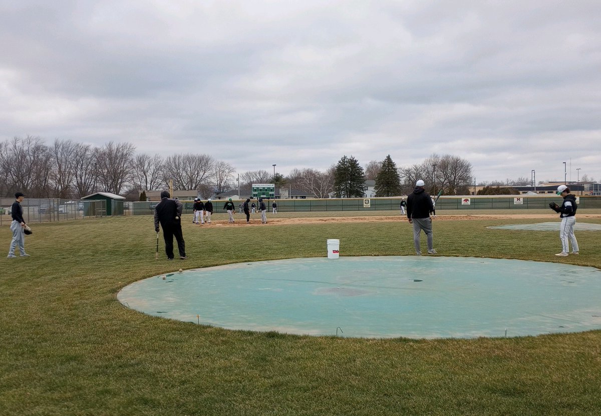Great to practice on the field in the middle of February.  34 players this afternoon