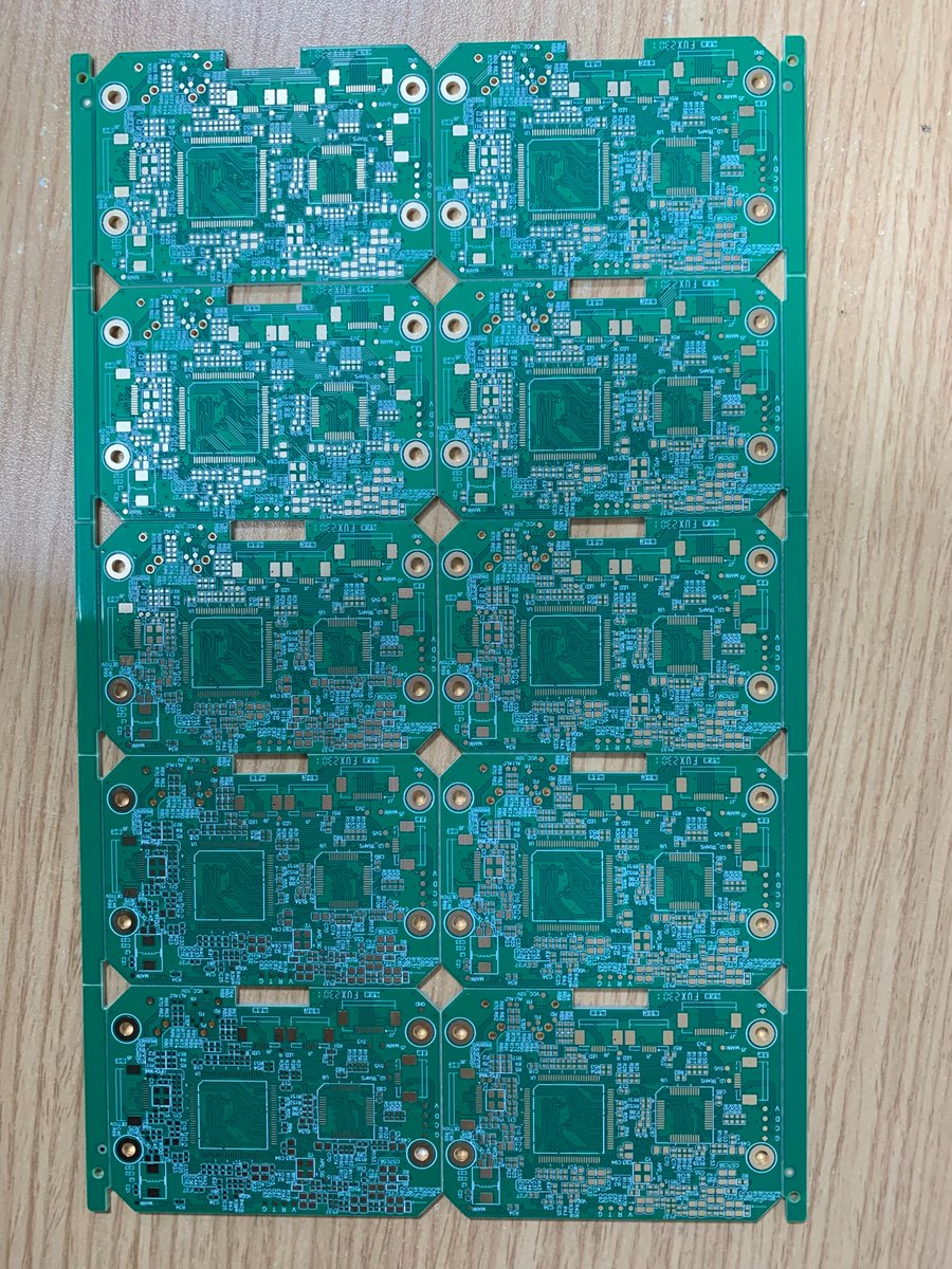 WDXPCB's tweet photo. Professionally undertake PCB board production services:
1. PCB design and wiring
2. Schematic design
3. Circuit board copying and board modification
4. PCB customization and proofing
5. Welding and assembly of components
6. PCBA one-stop service
7. Mass production and processing https://t.co/WDYbAuxSYK