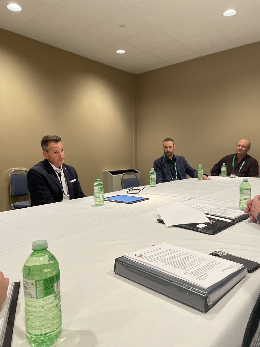 Our governments vision to grow Northern Ontario’s agri-food sector was at the forefront of discussions with NOFIA’s Board of Directors. 

This industry is the pathway to economic prosperity in the North and is becoming a leading contributor in Canada’s supply chain.