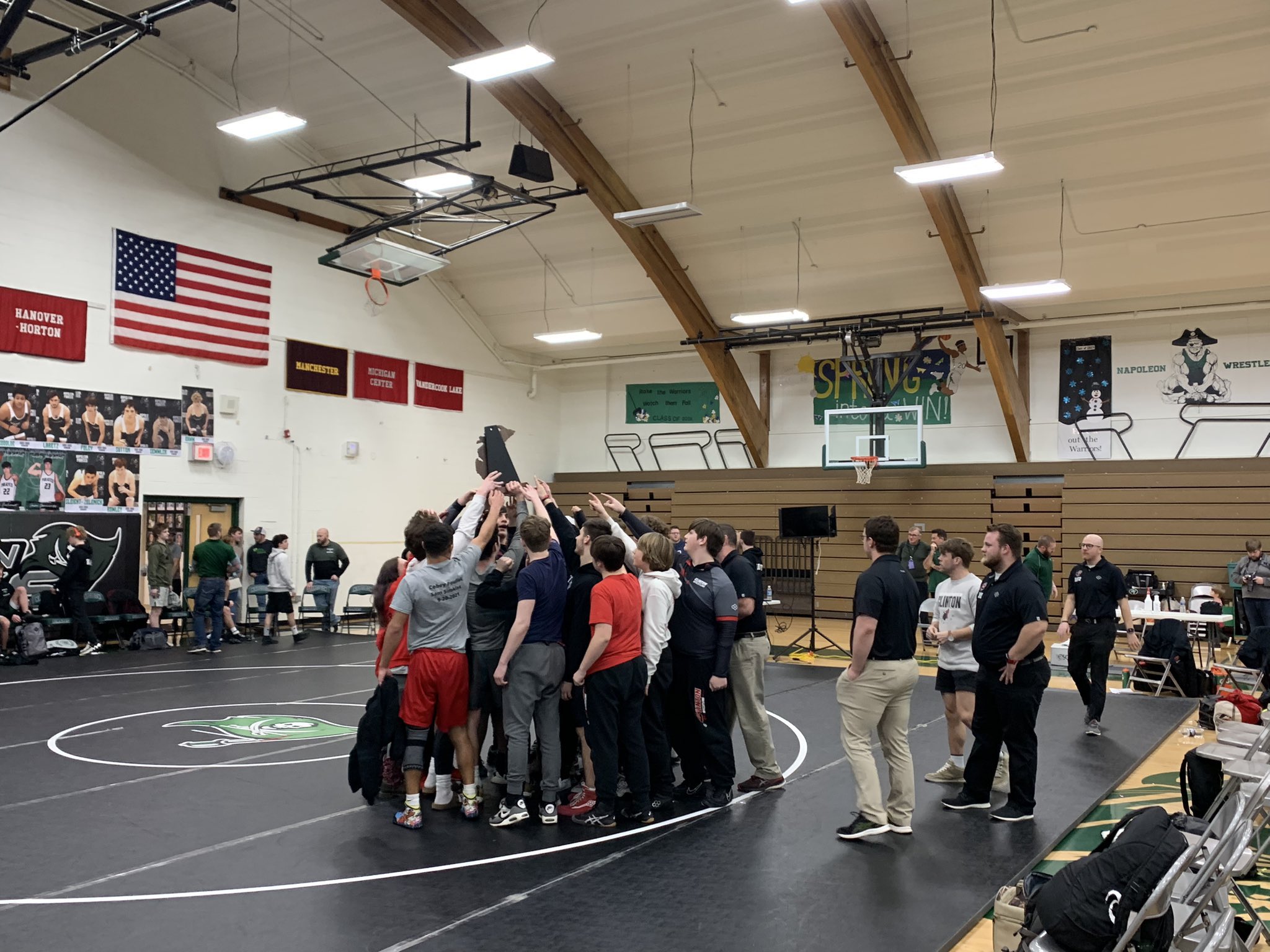 Clinton Wrestling on Twitter "The Redwolves grind through Laingsburg