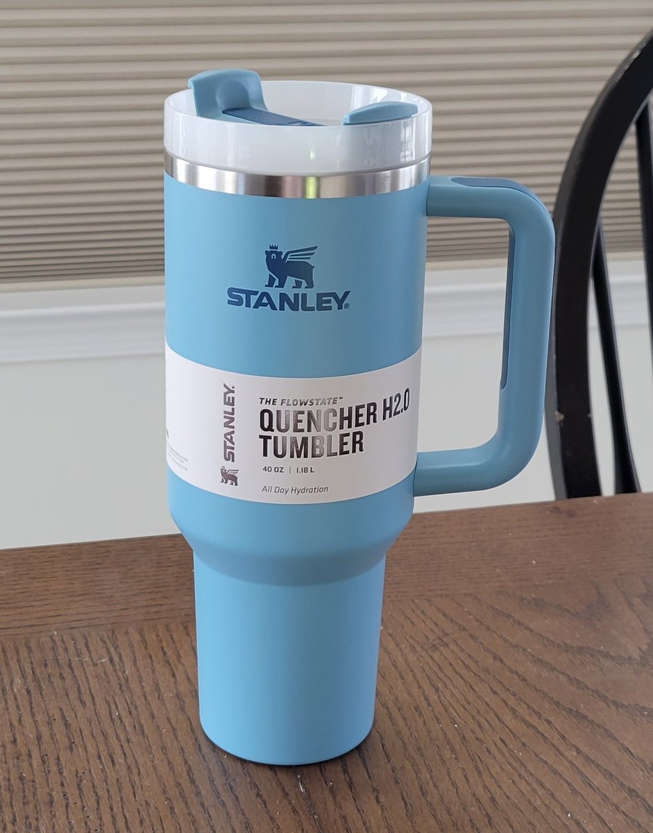 America_centric's tweet photo. Score! Finally got one! A Stanley 40oz Quencher tumbler. Paid a bit more on EBay but worth it! I said I would tweet a pic when it came in. Stanley calls this color Pool, but I call it Tarthian Blue. 

#StanleyCup #brienneoftarth #tarth #housetarth #tarthianblue #stanleypool https://t.co/bOvC83VWa7