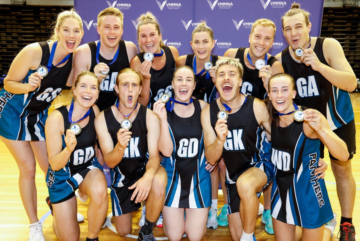 VMMNA_'s tweet photo. 🙌 What a night! The MLeague 2022/2023 season concluded last night with 7 Grand Finals played across the Senior and Junior divisions.

📸: Grant Treeby / @netballvic 

🧵 1/6 https://t.co/8c9Opb7VnV
