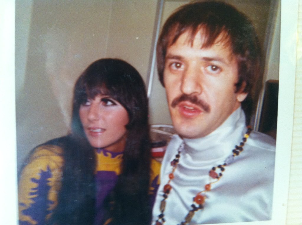 baskette19's tweet photo. ⁦@cher⁩ Have you ever seen these? So young, gorgeous and candid. https://t.co/7DVnMZb4Xh