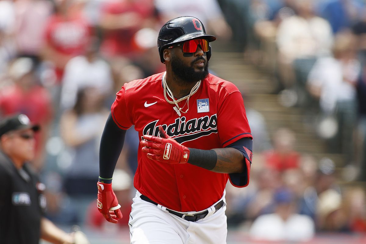 The #Royals signed Franmil Reyes to a minor league contract today, with an invite to Spring Training. Last season, Reyes spent time with the Guardians and Cubs.

I was really hoping that KC would pursue him after he was DFA'd from Cleveland. This signing excites me. Here's why: https://t.co/zt3mo1uTqS