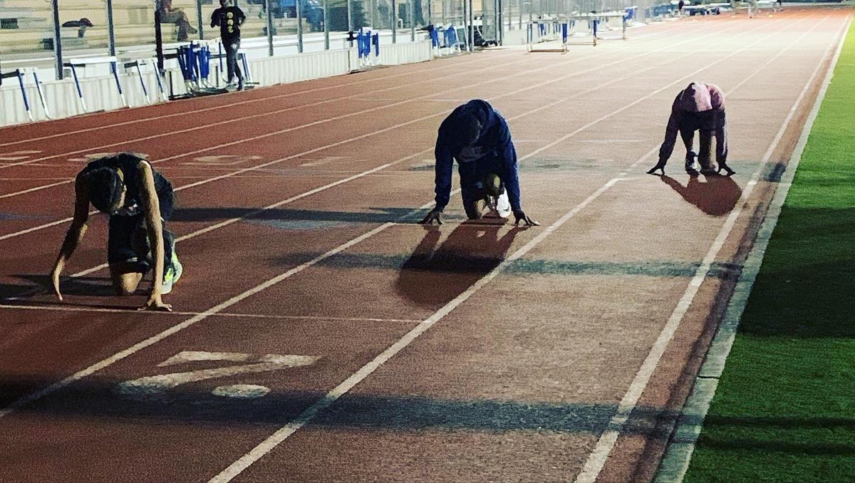 sheldonunitedsp's tweet photo. Line up! #sheldonunited #trackandfieldyouth #aautrackandfield #tracklife #usatf #multisportathlete #hardwork #dedication #sprinters #middistancerunner #weekendtakeover #800meter #400meter #200meter #100meter #hurdles #highjump #longjump #triplejump #WeAreAAU https://t.co/xAREQwkhsg