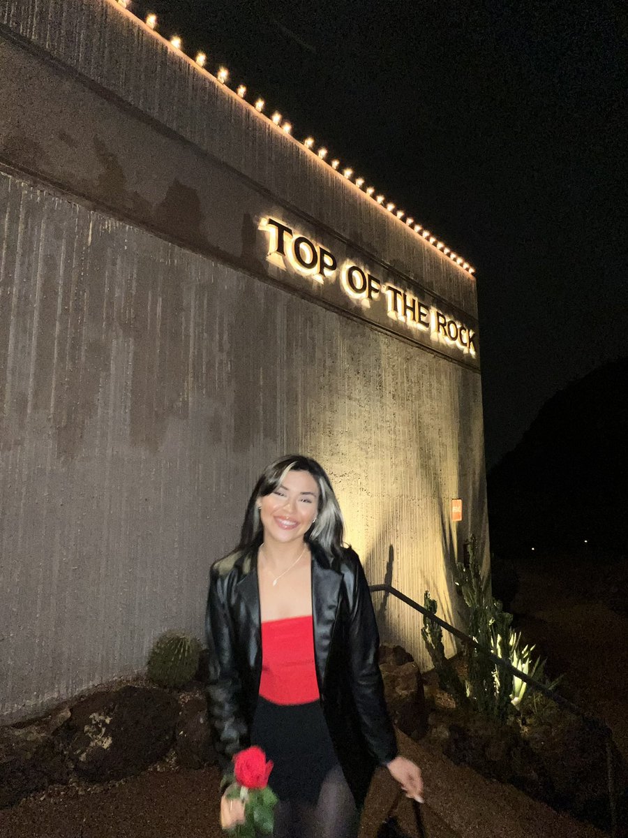 vanessafresaa's tweet photo. Heaven sent but fine as hell https://t.co/VeGLlhpjO1