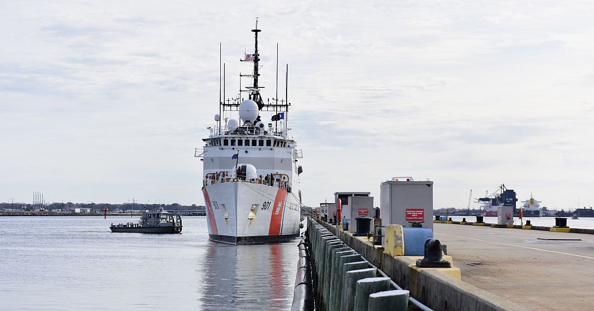 brad-ayers-on-twitter-rt-coastguardnews-the-crew-of-the-coast-guard