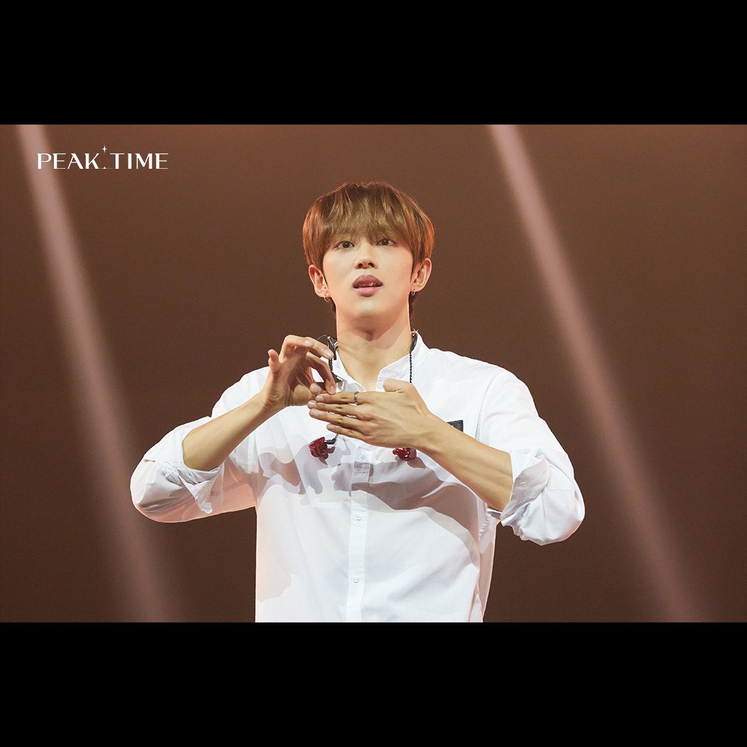 GOGOSING_SLL's tweet photo. <핔캠📸> #비하인드 

#팀8시 
첫 만남의 순간과 서바이벌 라운드의 시작! 그 설레는 현장을 핔캠📸이 공개합니다 ! 

우리의 #피크타임 은 지금부터!
매주 수요일 밤 10시 30분 (KST)

#PEAKTIME #JTBC https://t.co/J596GmRwEQ