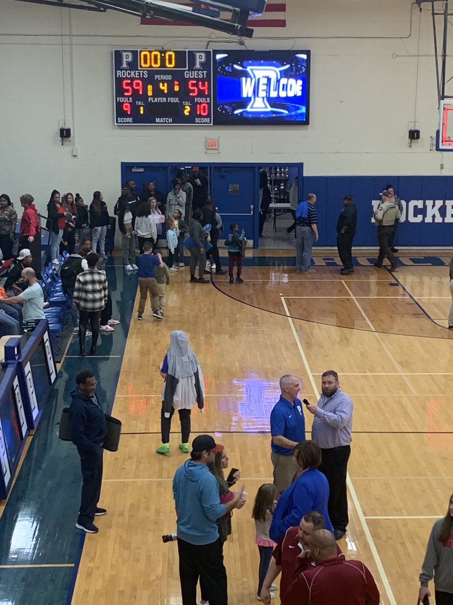 BrentWGroce's tweet photo. Rockets win 59-54…will play for conference championship on Friday night. Close games, but enough to get there. https://t.co/hXs1BbK6uC