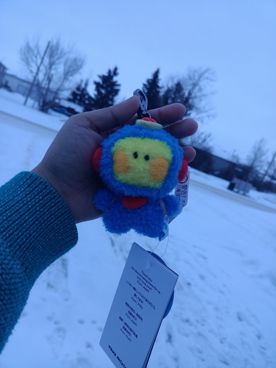 itsmecheeh's tweet photo. Hikun is here 🥹🇨🇦🥰
I hope i will see you all again  @treasuremembers 
#TREASUREMAKER https://t.co/WZyxmVvgJ2
