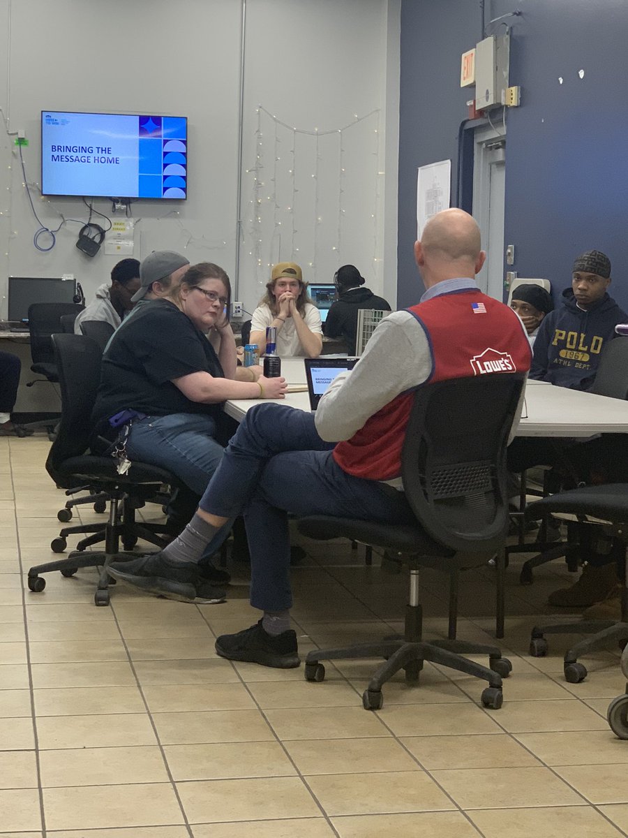 Here to win! Store manager Tim McKee sharing with our night stocking team the takeaways from the store managers meetings. @nmcmillan1369 <a href="/BenitoKomadina/">Benito.Komadina@Lowes</a> <a href="/LowesMedia/">Lowe's Media</a> <a href="/MarvinREllison/">Marvin Ellison, Chairman & CEO of Lowe’s</a>