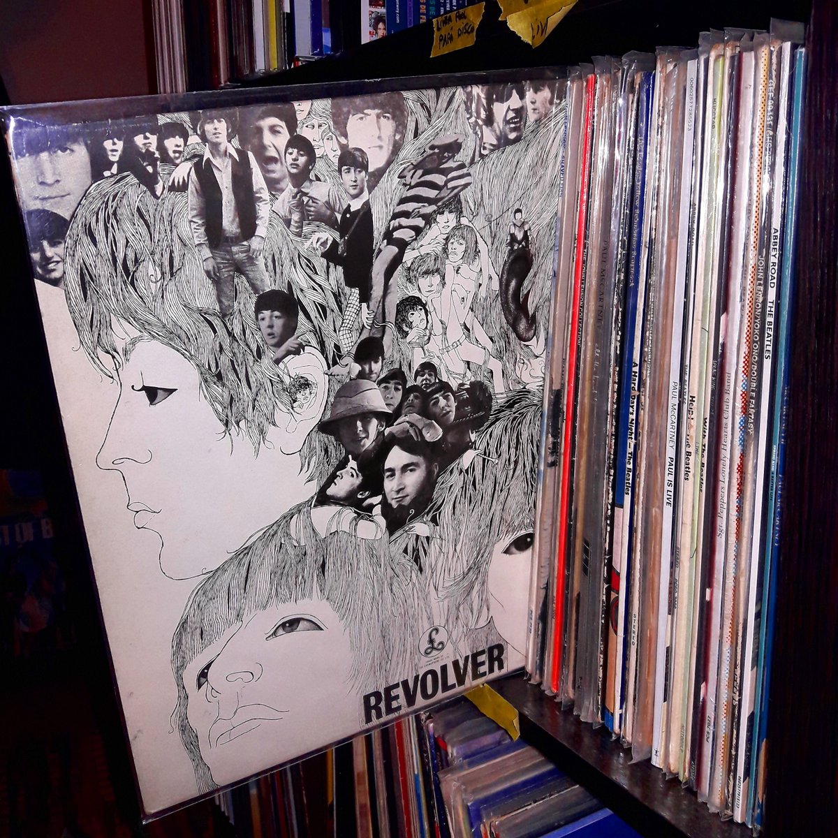 Se han hecho millones de especiales de radio sobre #TheBeatles 👉 Pero ninguno como éstos, no señor, no señora. 
👉 Desde la medianoche en Supersonic.Radio 🔊🔊🔊

50 años de Revolver (2016)
y
50 años del Album Blanco (2018)